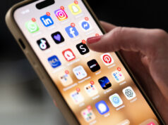 Téléphonie mobile : le nouveau dispositif de dédouanement numérique des téléphones entre en vigueur le 1er avril